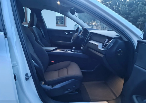 Volvo XC 60 cena 159000 przebieg: 80200, rok produkcji 2020 z Myszków małe 742